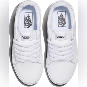 Vans Seldan Low-Top Sneakers